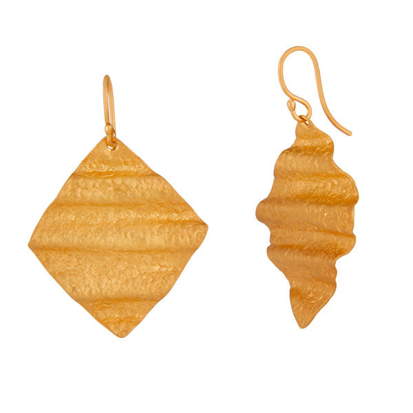 Xandra Earring in Brushed Gold