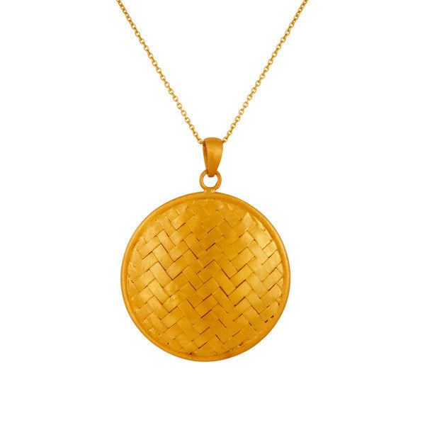 Rattan Earrings in Painted Gold