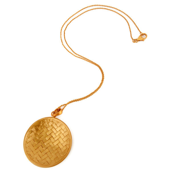 Rattan Pendant in Painted Gold